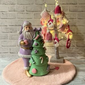 PEPPERMINT SQUARE Santa With Christmas Tree Decor